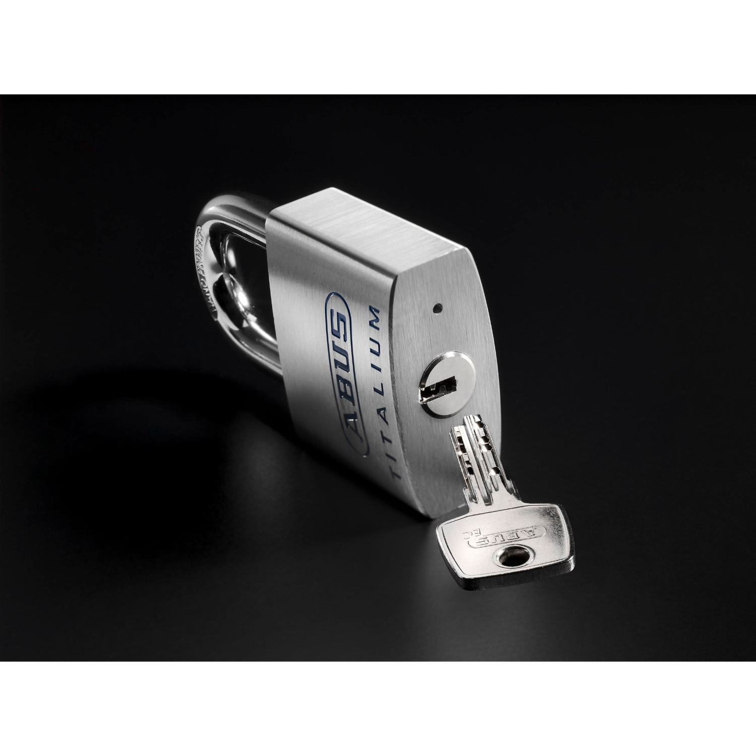 ABUS Candado 82 TITALIUM™ (24673)